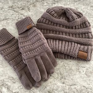 CC Beanie & Gloves